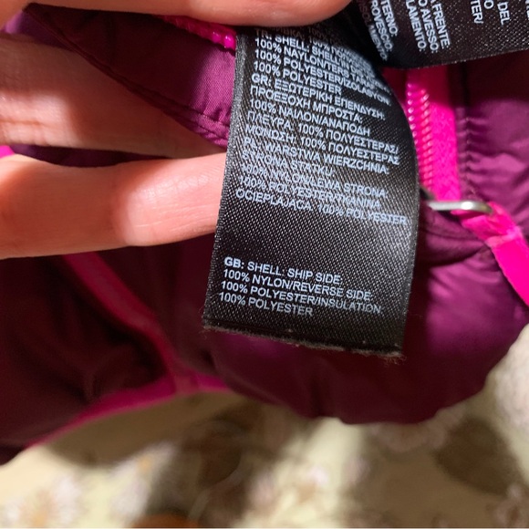 The North Face // Girls' Reversible Puffer Jacket Coat Size Medium (10/12) - Picture 8 of 16